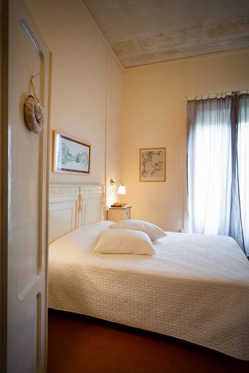 Il Piccolo Verde Affittacamere Terranuova Bracciolini Habitación foto