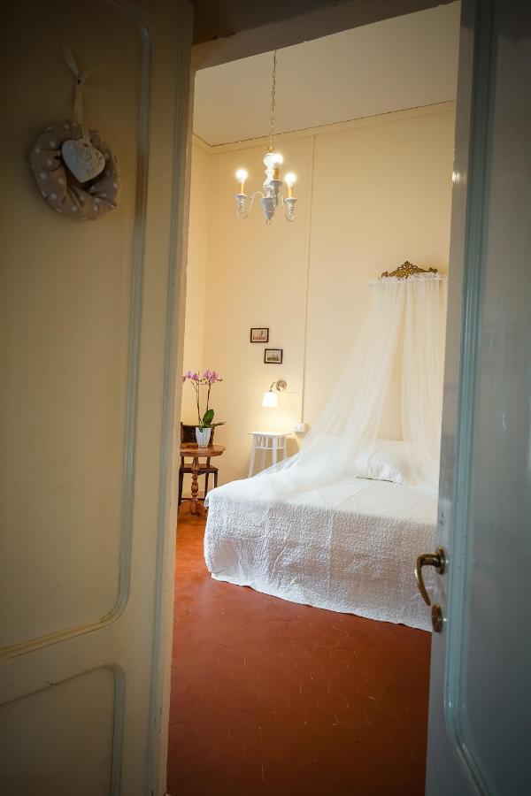 Il Piccolo Verde Affittacamere Terranuova Bracciolini Habitación foto